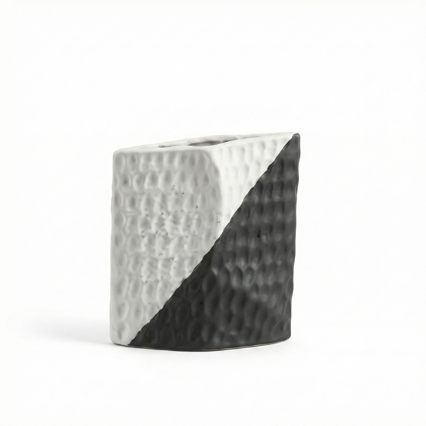 The Black and White Vase - S