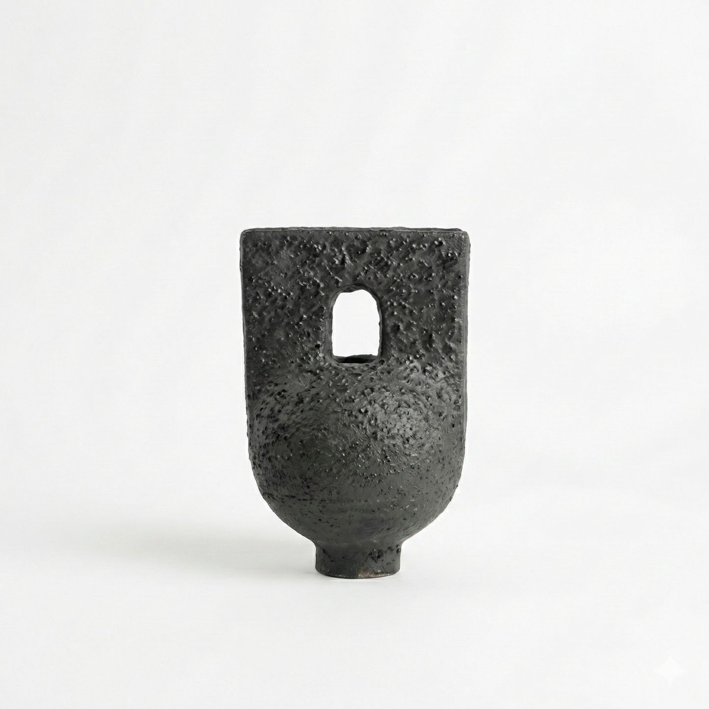 The Obsidian Gate Vessel